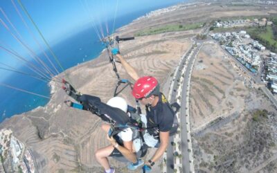 J’ai essayé le parapente à Tenerife, je vous en parle !